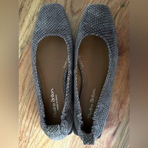 Pedro Anton Soft Gel Women’s Shoes